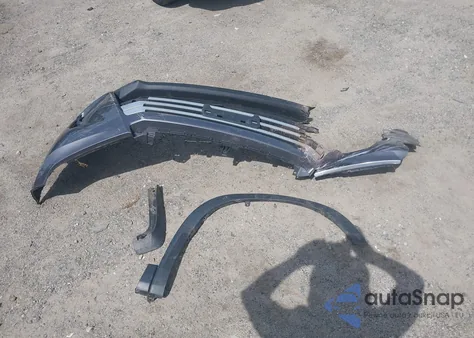 2019 Toyota Highlander Xle from USA, damaged, VIN 5TDJZRFH7KS564434